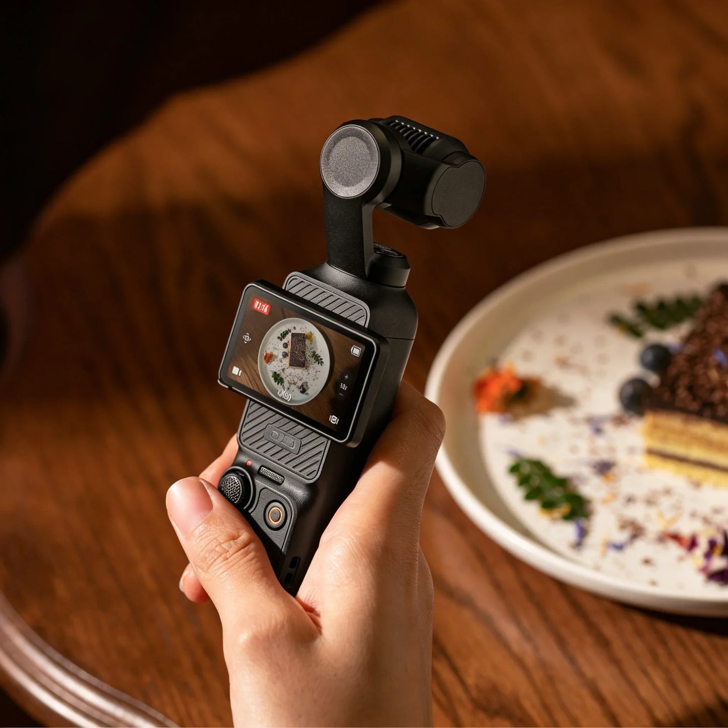 Compact 1-Inch CMOS Handheld Gimbal Camera Vlog Creator Bundle